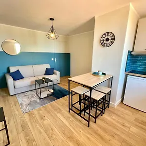 Deux Pièces Port Vauban - Vieil Appartement Antibes