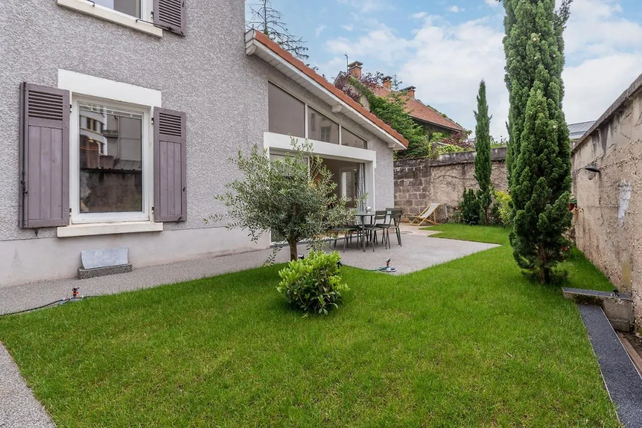 La Villa Sassolini Avec Jacuzzi Lyon
