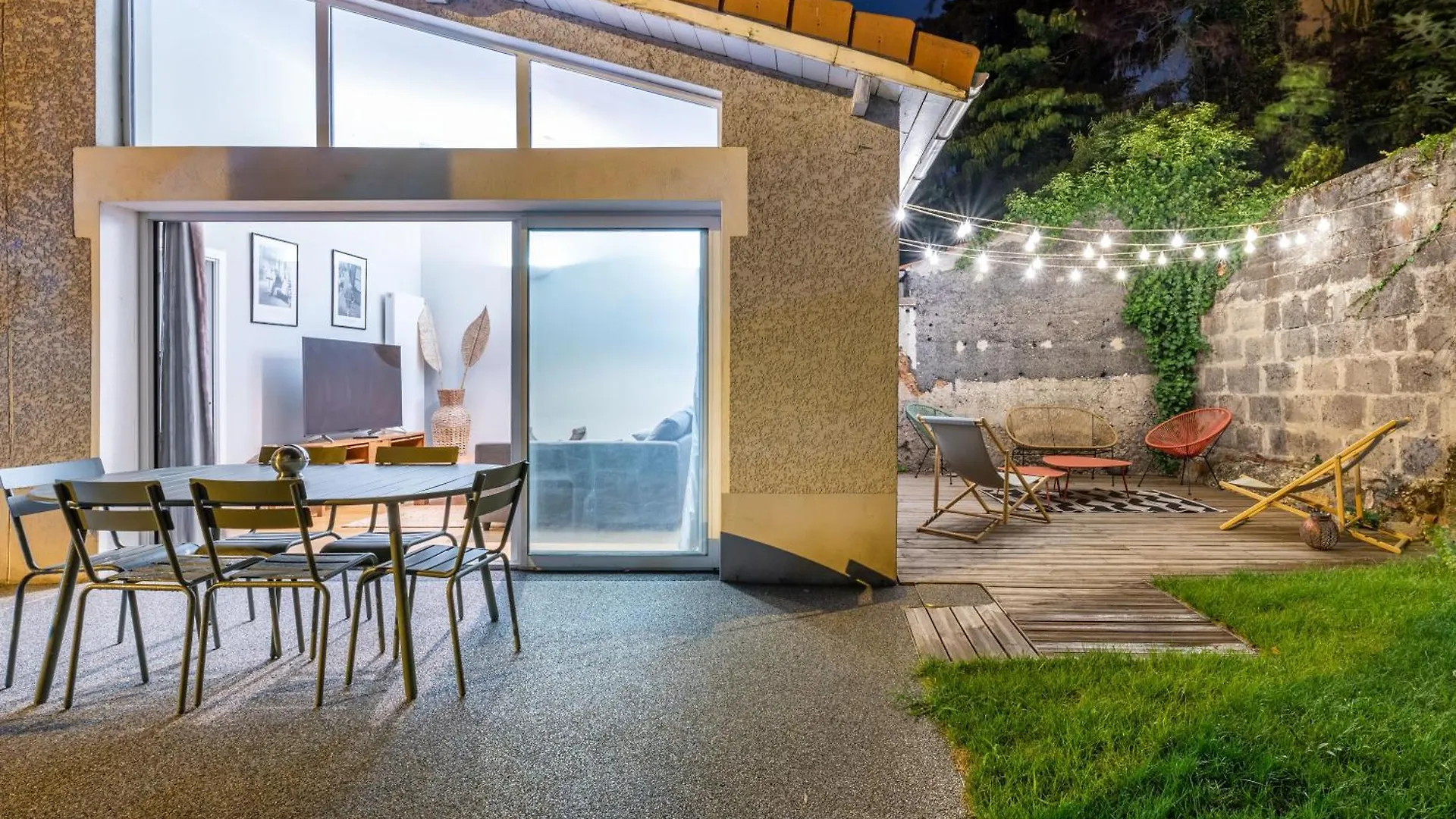 La Villa Sassolini Avec Jacuzzi Lyon