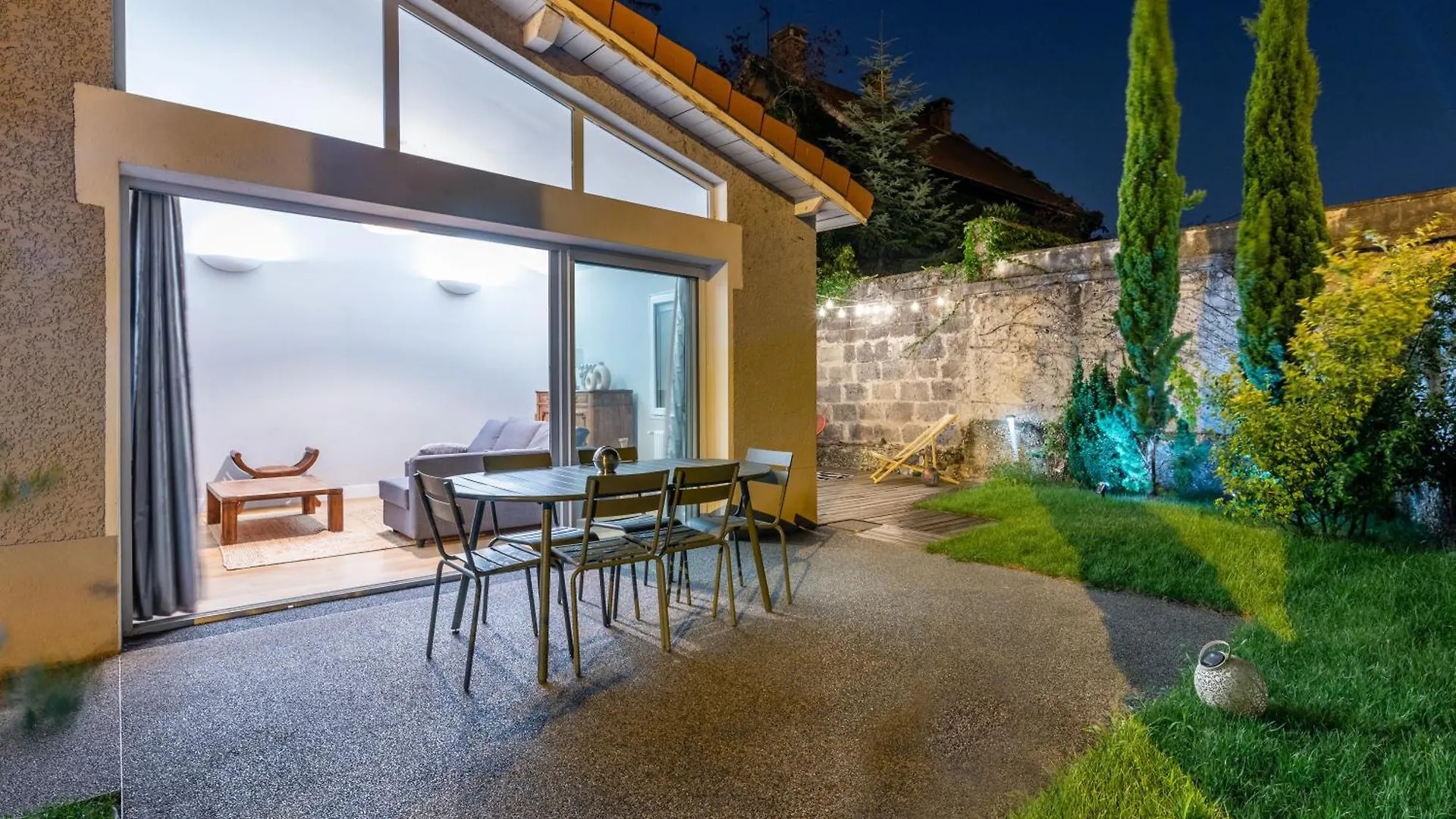 La Villa Sassolini Avec Jacuzzi Lyon