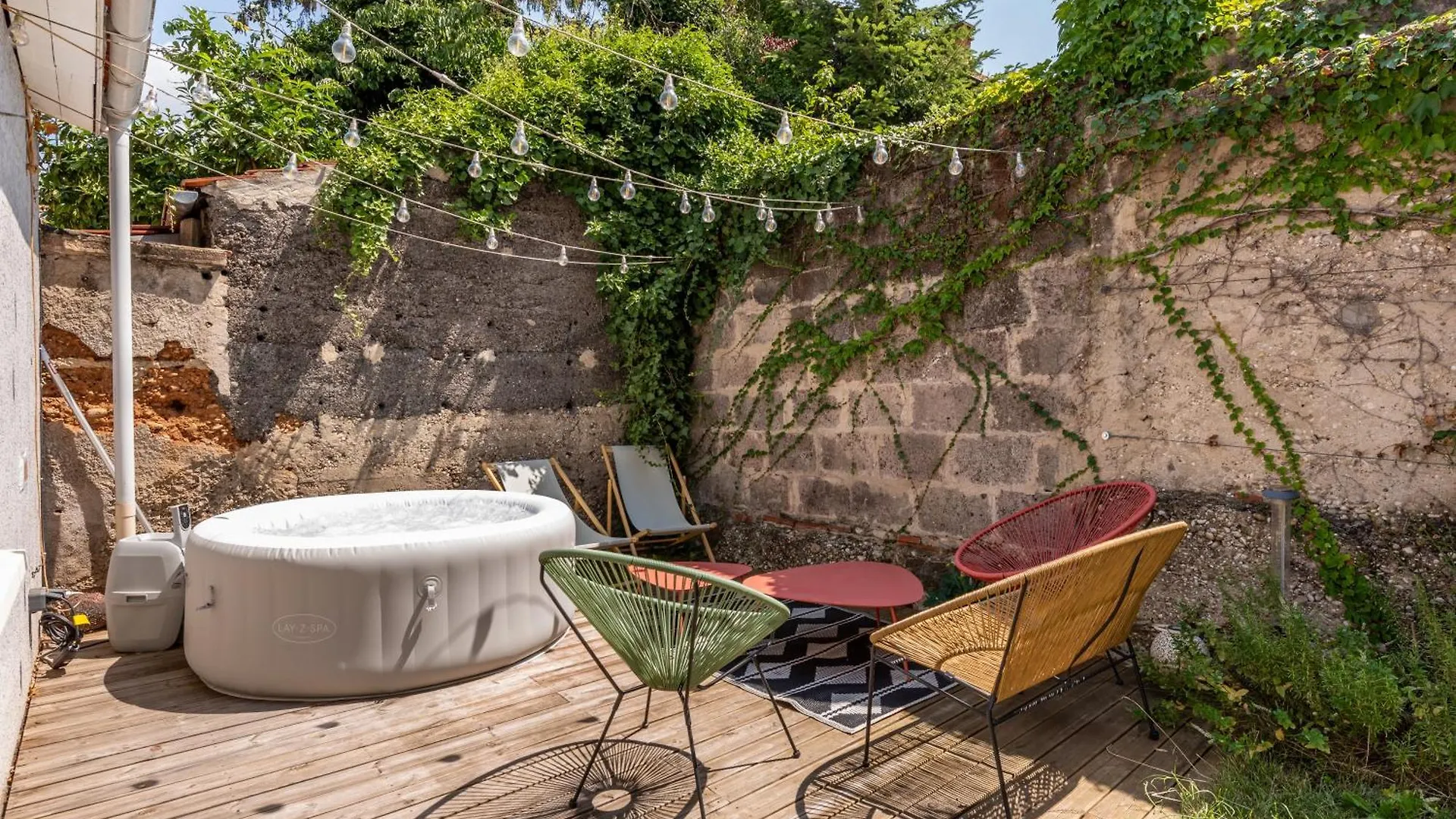 La Villa Sassolini Avec Jacuzzi Lyon Frankrig